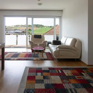 Apartment Panoramablick, Dobl-Zwaring